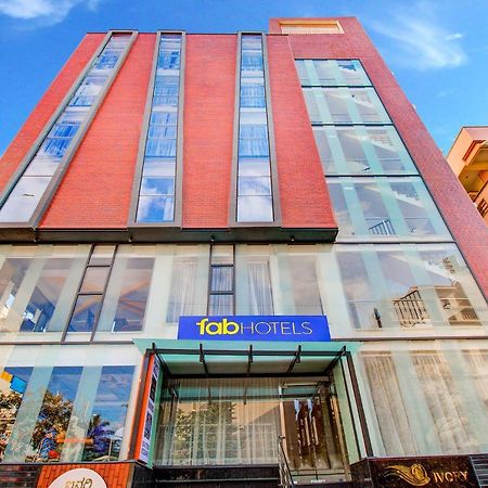 Fabhotel The Royal Suites - Nr Gopalan Innovation Mall Bengalúr Exteriér fotografie