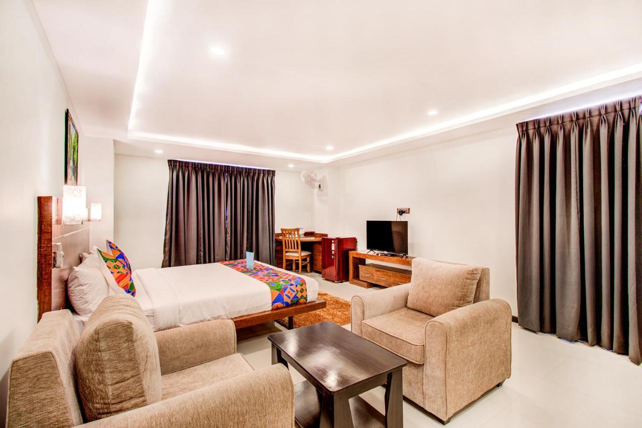 Fabhotel The Royal Suites - Nr Gopalan Innovation Mall Bengalúr Exteriér fotografie